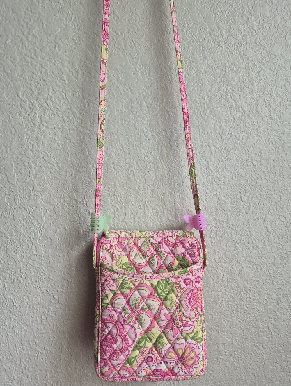 Vera Bradley Petal Pink Crossbody Purse (2006) - Picture 3 of 12
